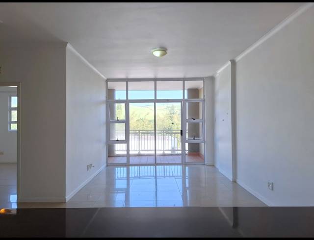 2 BEDROOM APARTMENT FOR SALE IN WESTBROOK